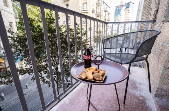Ben Yehuda, 3 Lovely Flats In The Same Building エルサレム エクステリア 写真
