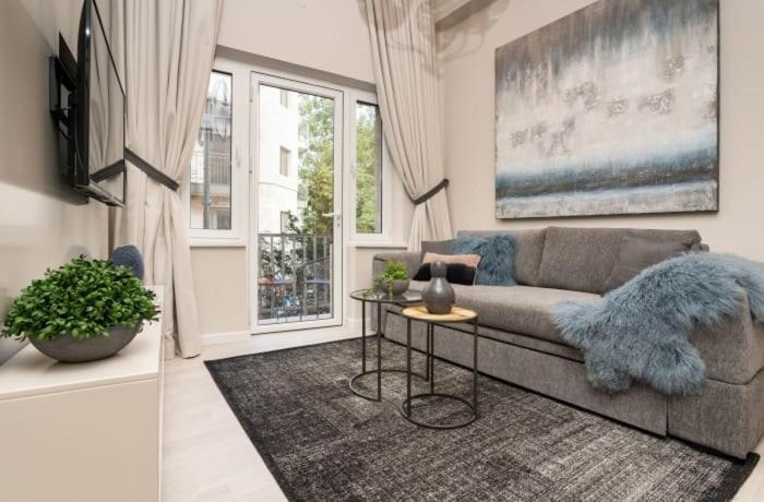 Ben Yehuda, 3 Lovely Flats In The Same Building エルサレム エクステリア 写真